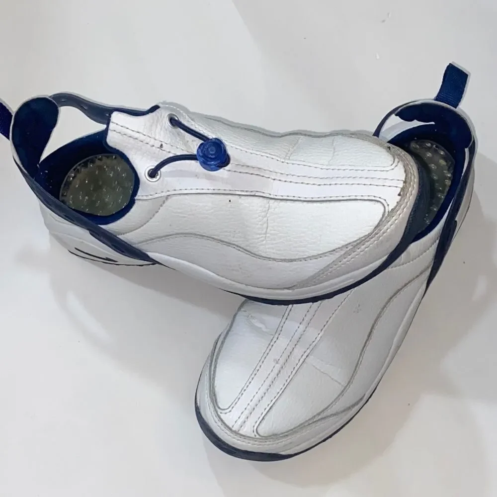 Vintage Y2K Nike Woman Shoes Size 7.5